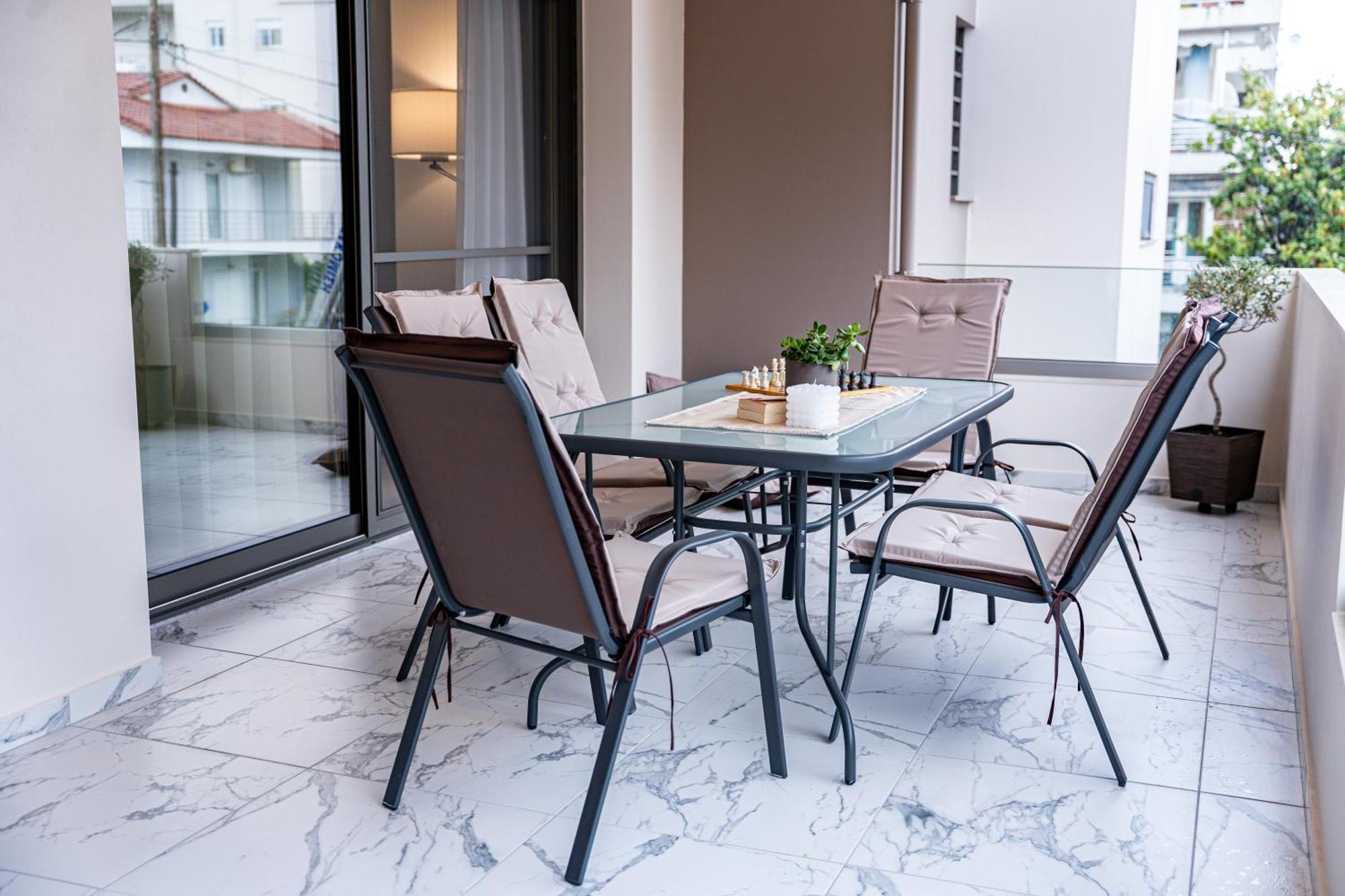Euphoria Apartment Kalamata Exterior photo
